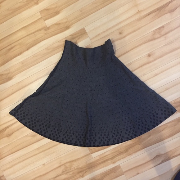 2 sided skater skirt 💕 -> 2 skirts in 1!!!! - Picture 2 of 4